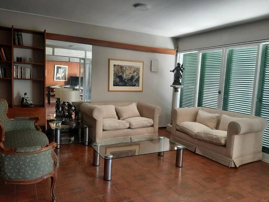 Casa Quinta Seccion A 150 Metros Parque San Martin Y 300 Metros Av Aristides Villanueva メンドーサ エクステリア 写真