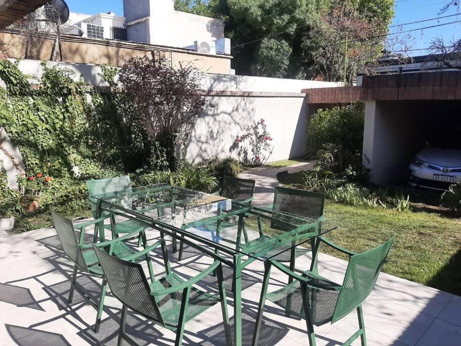 Casa Quinta Seccion A 150 Metros Parque San Martin Y 300 Metros Av Aristides Villanueva メンドーサ エクステリア 写真